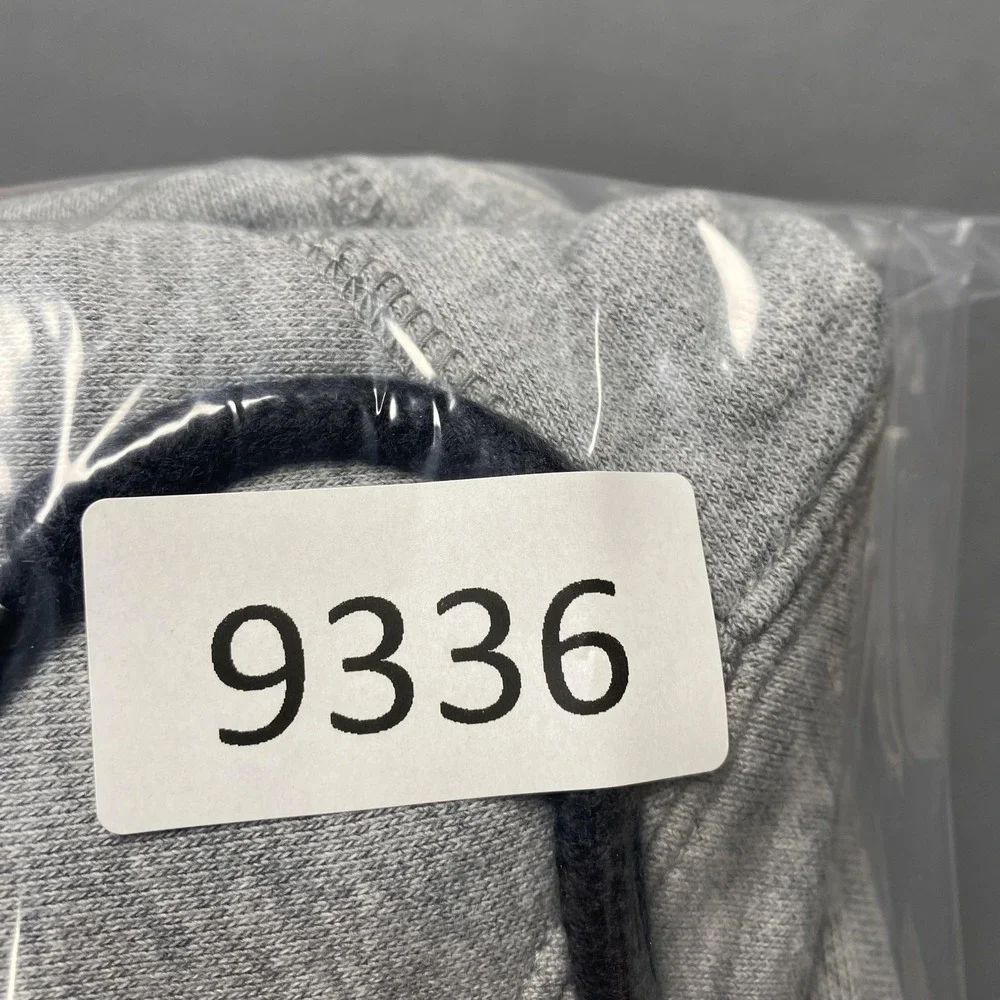 Nike Hoodie Mens Medium Gray Pullover‎ Graphic Swoosh Logo Sweatshirt 717289-063
